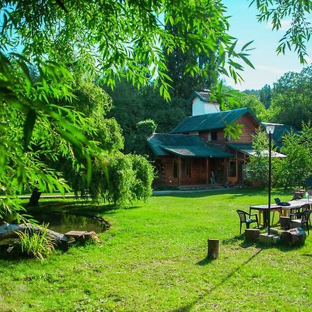 Hostel Meridiano 71 El Bolsón Екстериор снимка